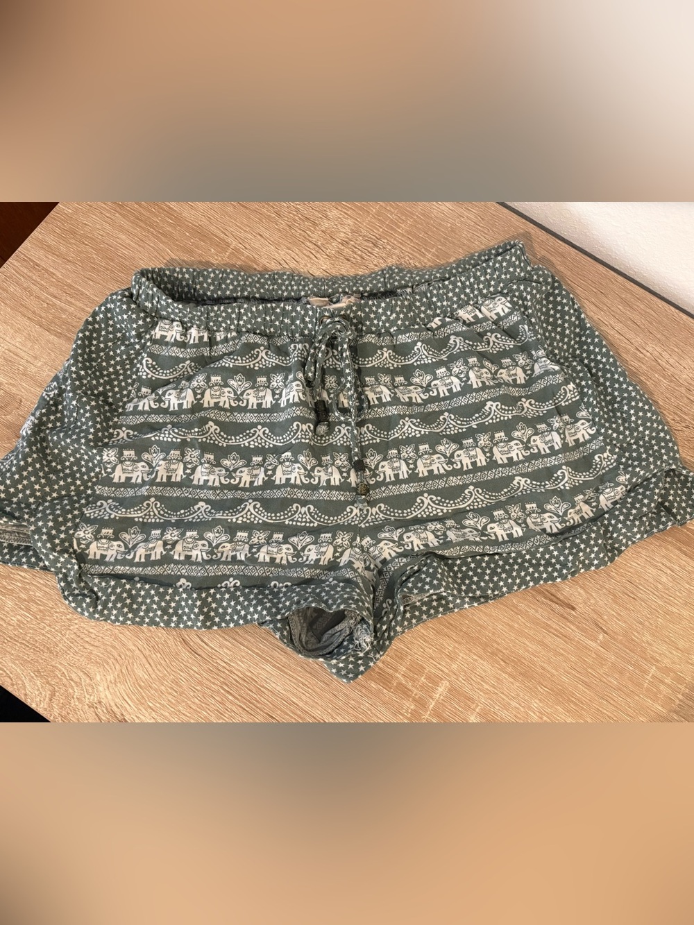 Cute Women's Green Elephant Patterned Tie-Waist Lounge Shorts